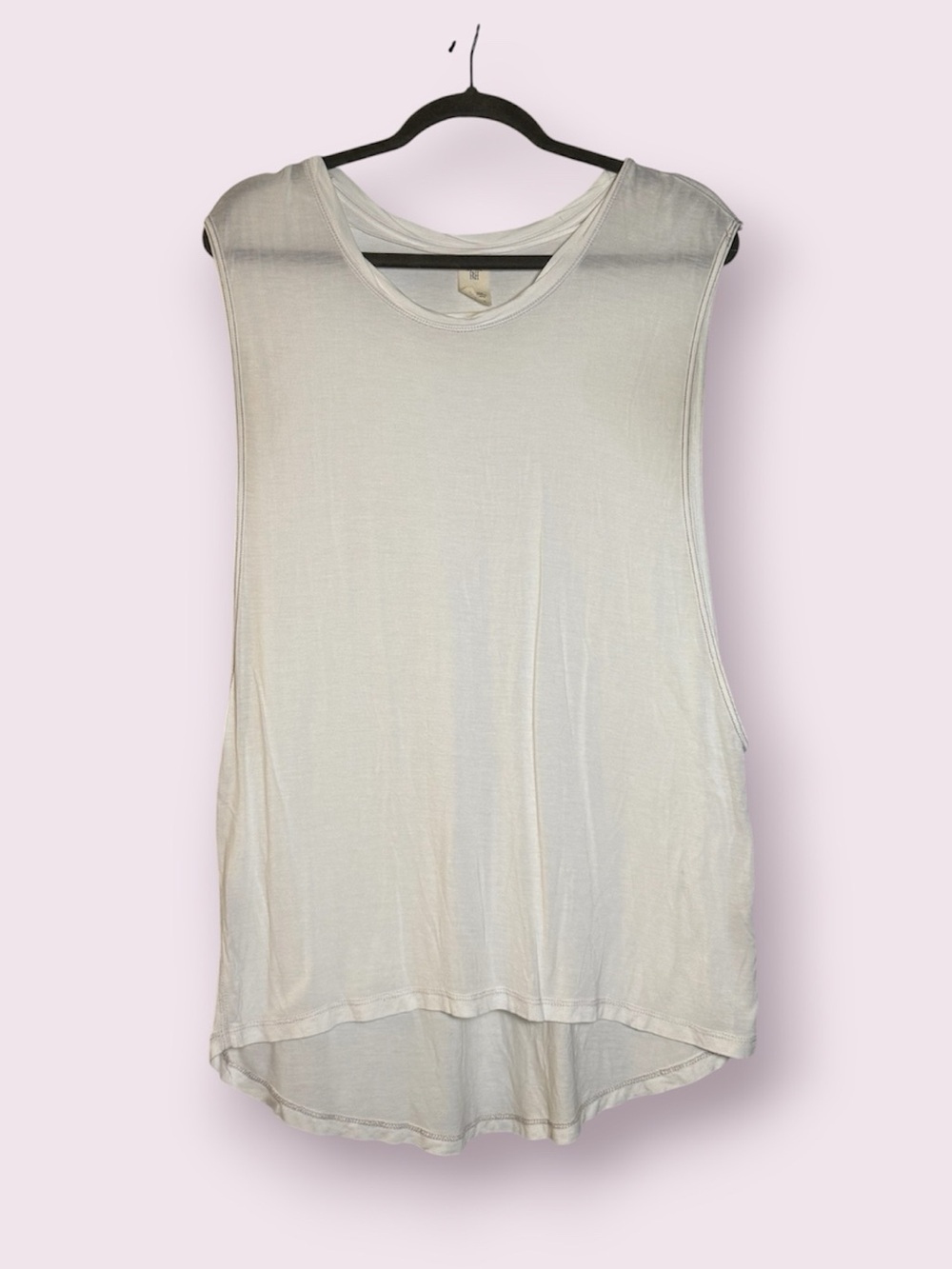 We The Free White High Low Muscle Tank Size Small